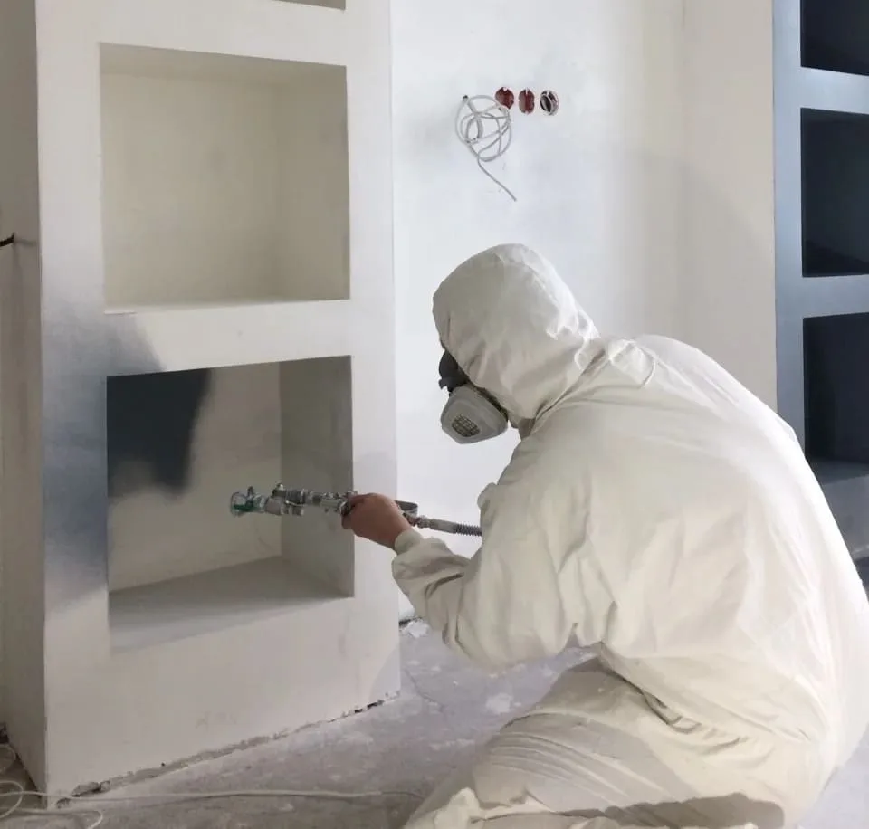 Безвоздушная покраска жилых помещений Безвоздушная покраска жилых помещений